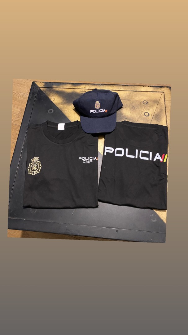 Tee - Shirt Police